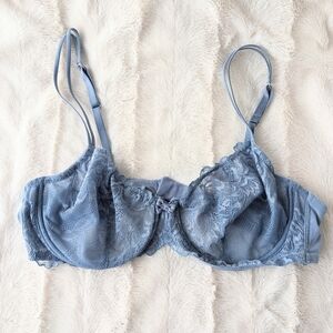 Triumph Forbidden Lace Underwire Bra blue size 38B